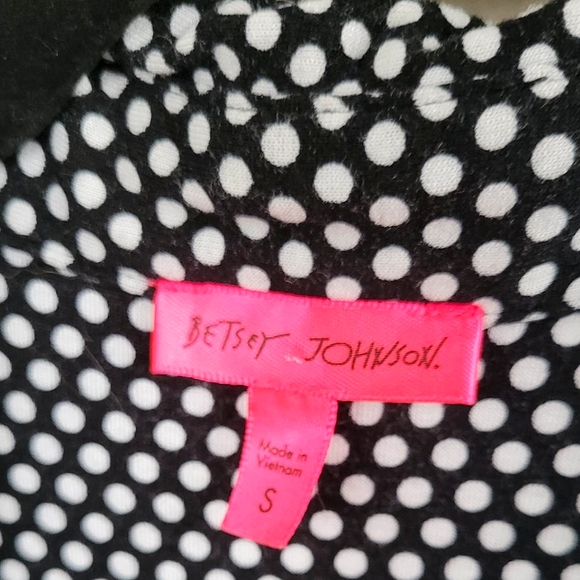 Betsey Johnson Button Down Top - Picture 3 of 3